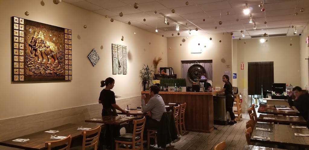 Charm Thai Eatery | restaurant | 1428 S El Camino Real, San Mateo, CA 94402, USA | 6502123444 OR +1 650-212-3444
