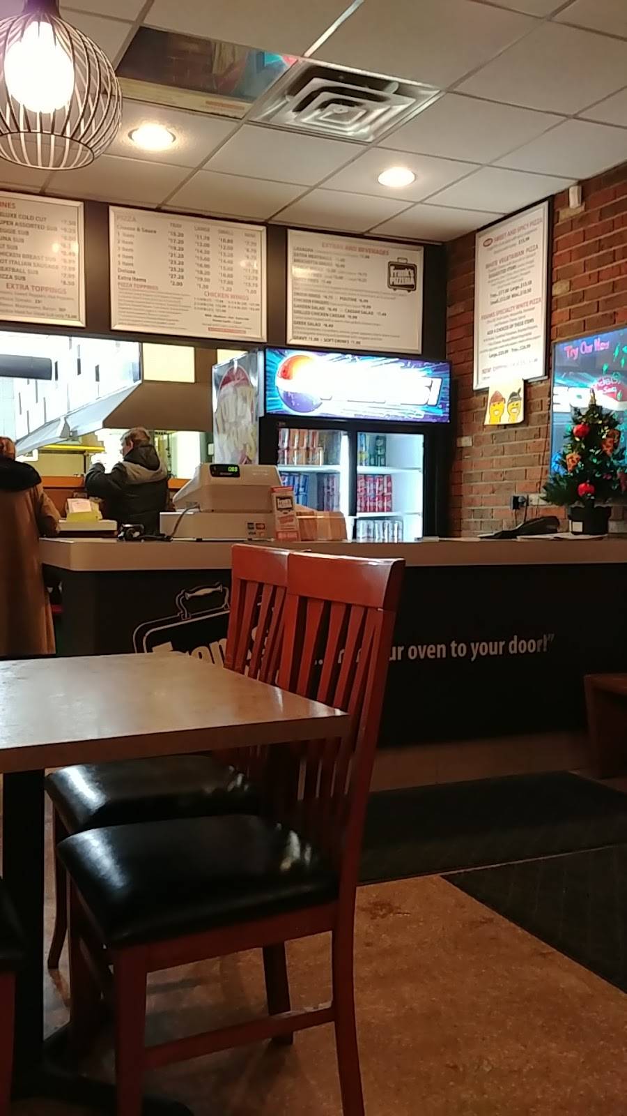 Franks Pizzeria | restaurant | 4854 Bridge St, Niagara Falls, ON L2E 2R9, Canada | 9053566905 OR +1 905-356-6905