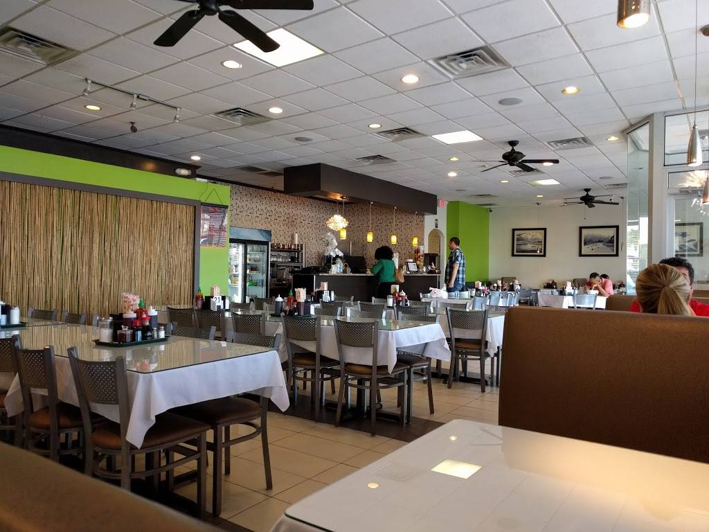 Pho Palace | restaurant | 2126 S Collins St, Arlington, TX 76010, USA | 8172746602 OR +1 817-274-6602