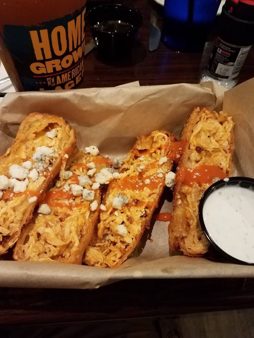 C3ntral Tavern Elkton MD | restaurant | 107 E Main St, Elkton, MD 21921, USA | 4103925000 OR +1 410-392-5000