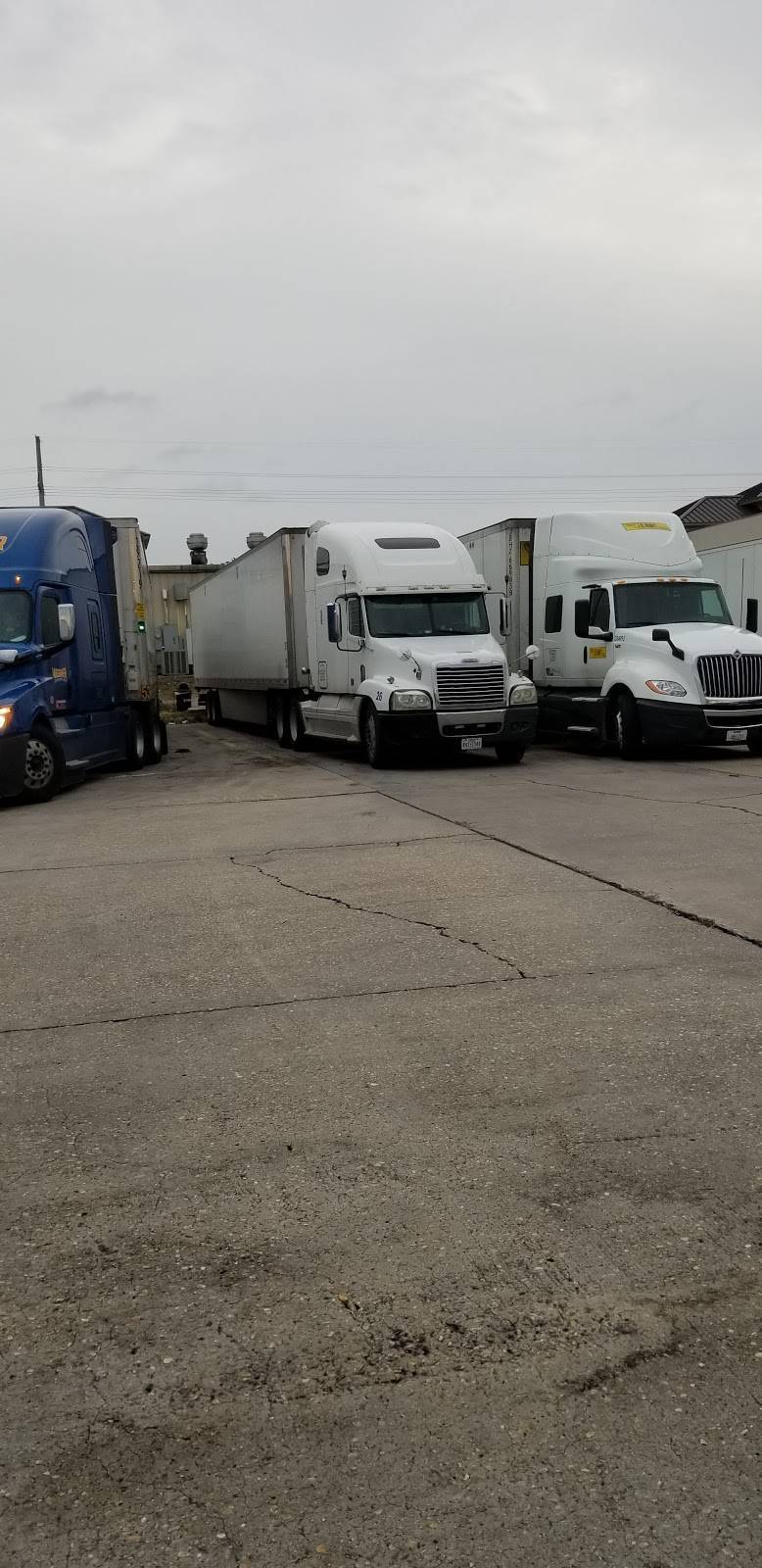 Subway | meal takeaway | 2601 S Range Ave Rd, Denham Springs, LA 70726, USA | 2256654151 OR +1 225-665-4151