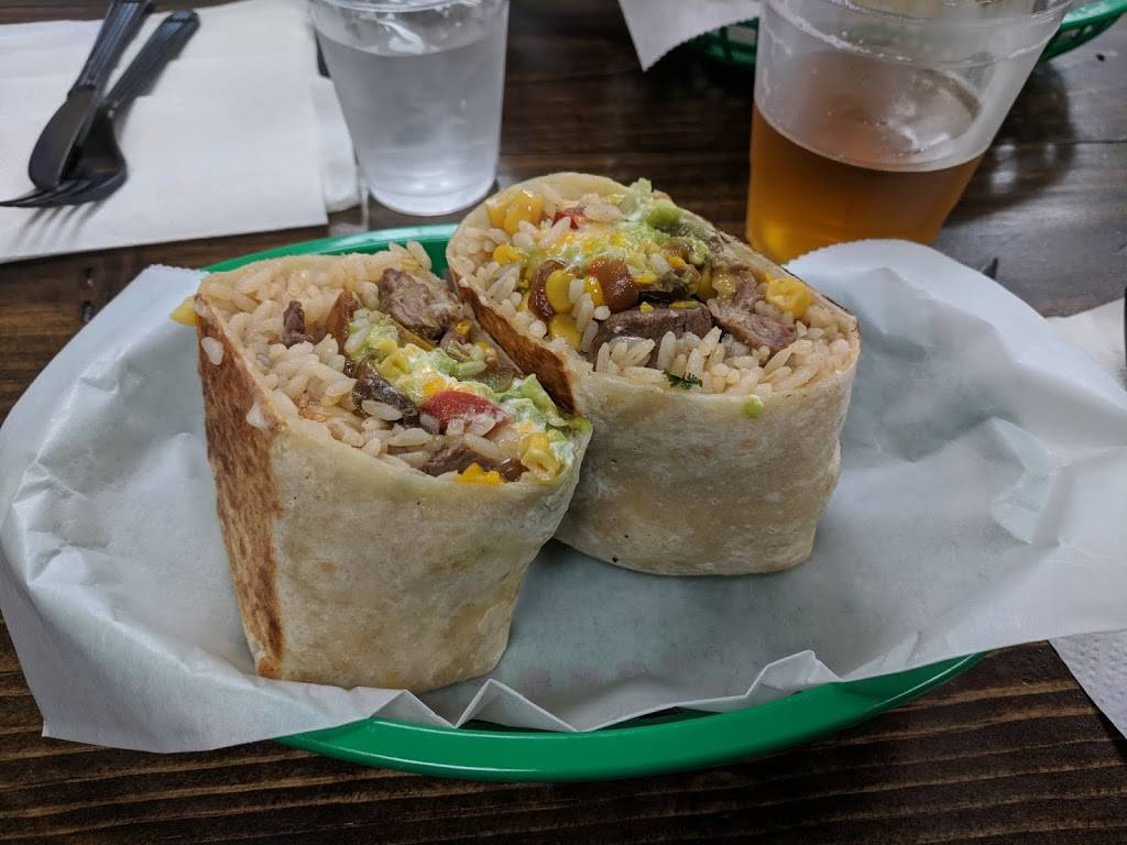 Shrimpys Burrito Bar | restaurant | 125 Front St, Massapequa Park, NY 11762, USA | 5167973299 OR +1 516-797-3299