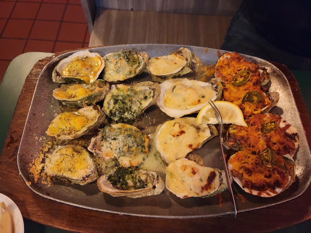 Wintzells Oyster House | restaurant | 605 Dauphin St, Mobile, AL 36602, USA | 2514324605 OR +1 251-432-4605