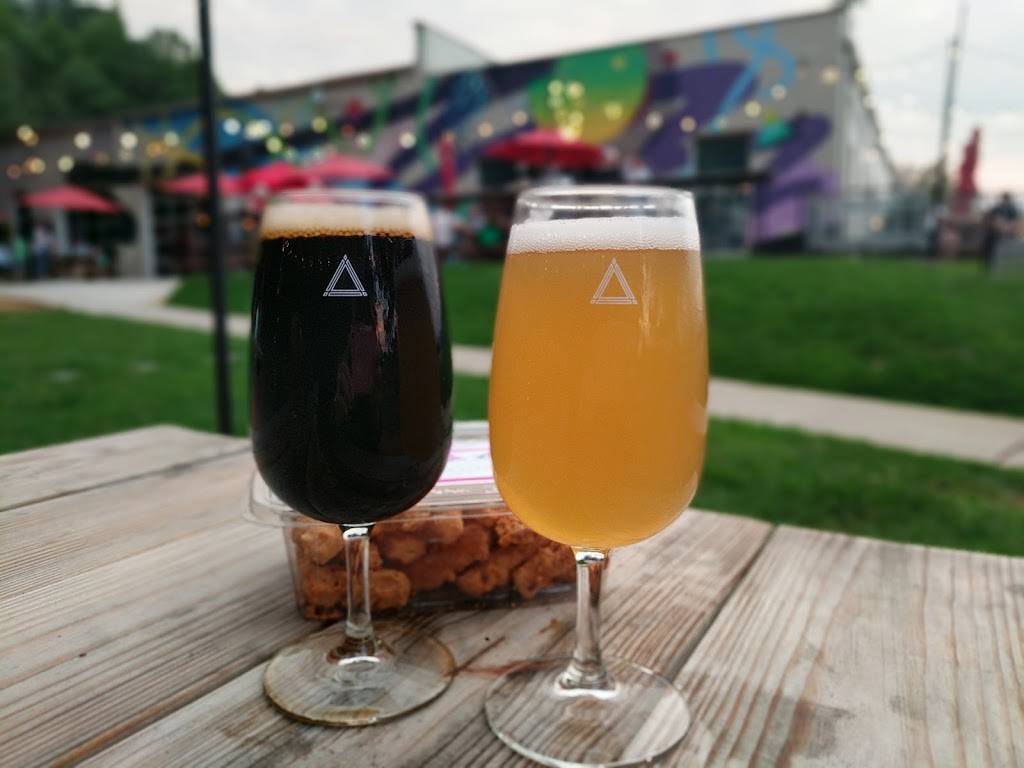 Triple Crossing Beer - Fulton | restaurant | 5203 Hatcher St, Richmond, VA 23231, USA | 8044951955 OR +1 804-495-1955