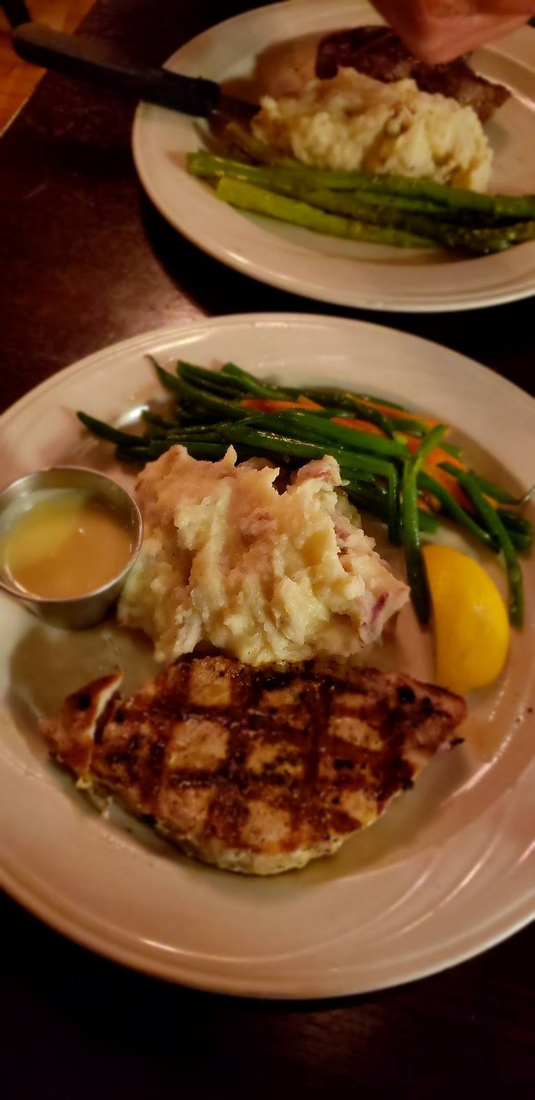 Anthony Jacks Wood Fired Grill | restaurant | 30 Center St, Southington, CT 06489, USA | 8604261487 OR +1 860-426-1487