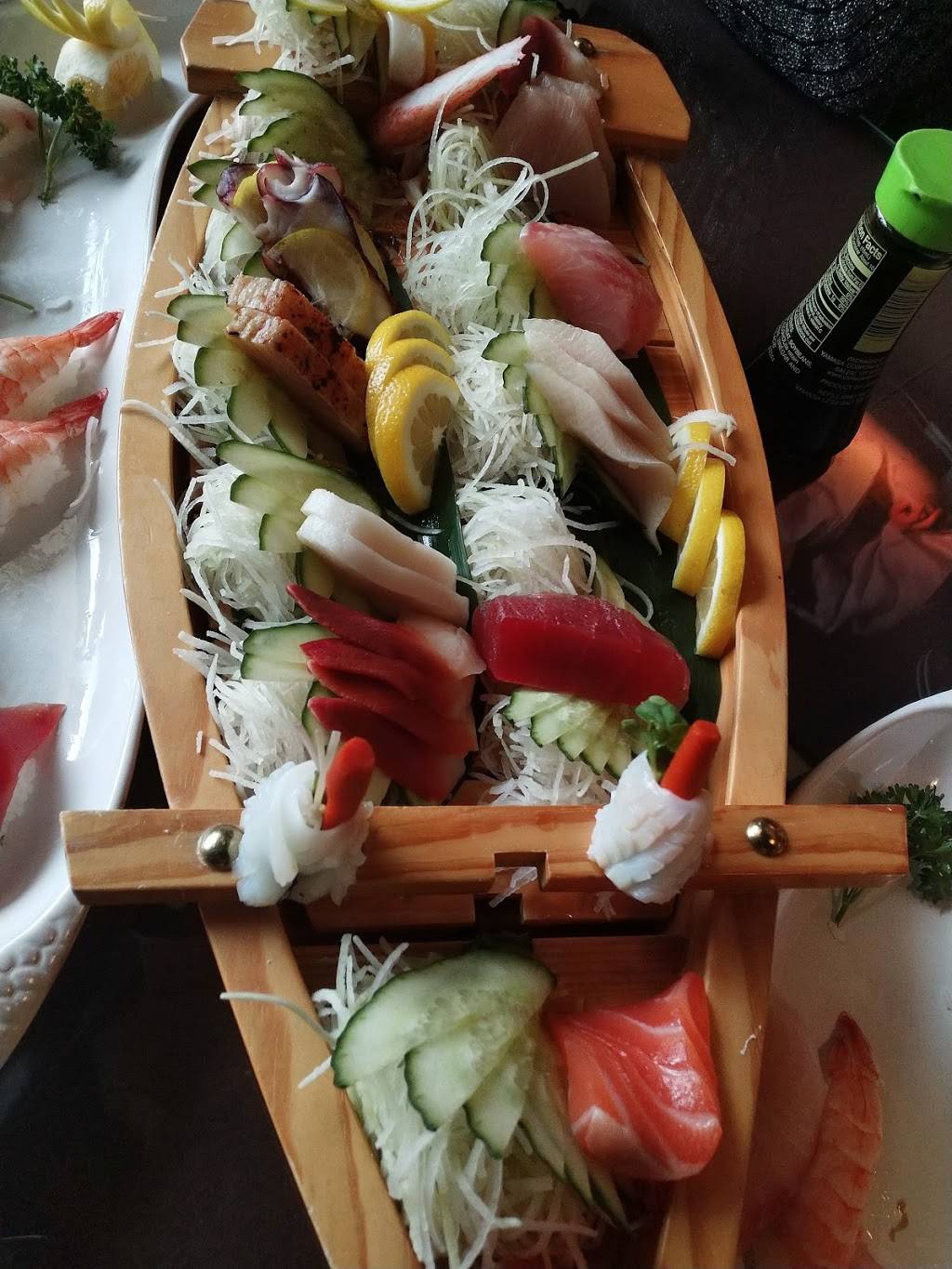 The Sushi | restaurant | 16 W Horizon Ridge Pkwy # 120, Henderson, NV 89012, USA | 7025585779 OR +1 702-558-5779