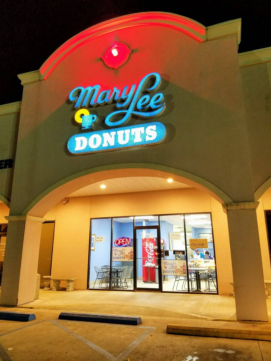Mary Lee Doughnuts | restaurant | 4177 LA-1, Port Allen, LA 70767, USA | 2257492082 OR +1 225-749-2082