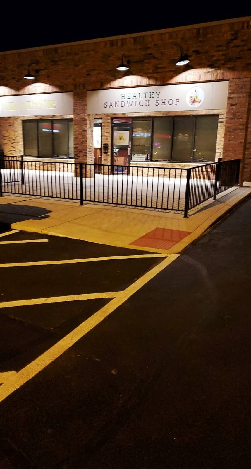 Oil & Thyme - Healthy Sandwich Shop | restaurant | 2910 Hayden Rd, Columbus, OH 43235, USA | 6146597168 OR +1 614-659-7168