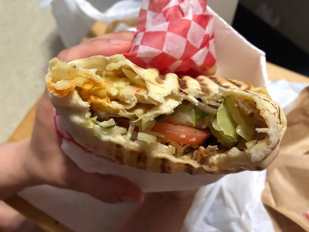 Delicious Shawarma and Falafel | restaurant | 10-2950 Birchmount Rd, Scarborough, ON M1W 3G5, Canada | 4164950123 OR +1 416-495-0123