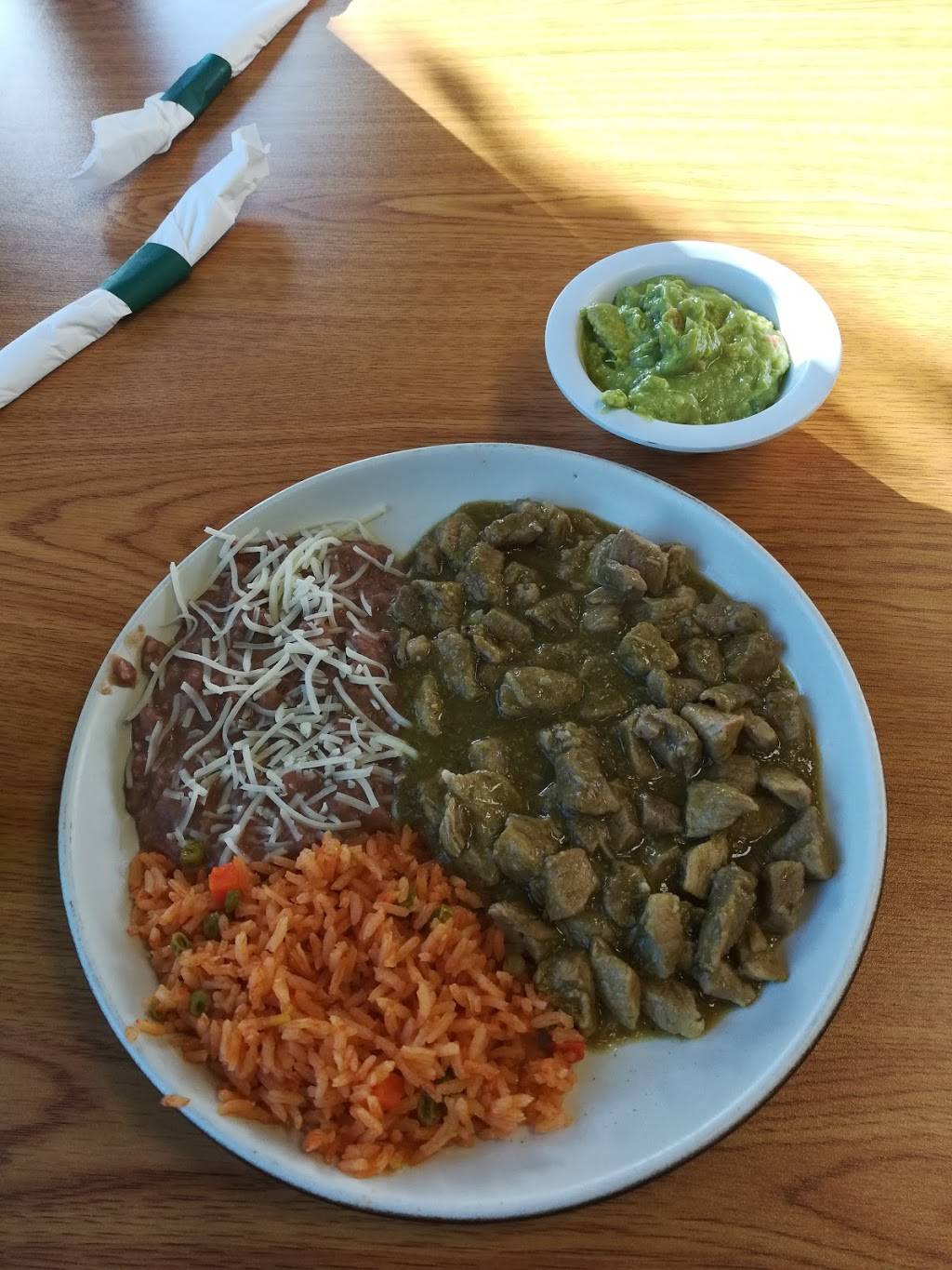 Anas Kitchen | restaurant | 730 S Central Ave, Glendale, CA 91204, USA | 8182445182 OR +1 818-244-5182