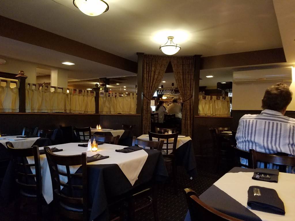 Copper Bottom An American Grill & Bar | restaurant | 162 N Main St, Florida, NY 10921, USA | 8455086563 OR +1 845-508-6563