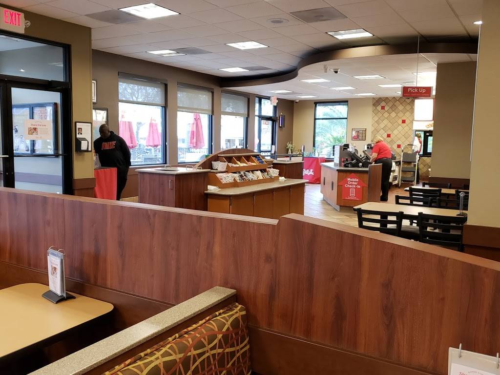 Chick-fil-A | restaurant | 4623 Gulf Blvd, St. Petersburg, FL 33706, USA | 7273677038 OR +1 727-367-7038