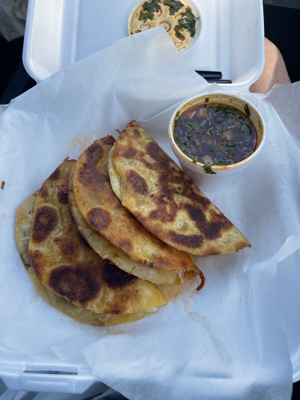 MASKADORES TACO SHOP #22 | restaurant | 6135-3 N 35th Ave UNIT 133, Phoenix, AZ 85017, USA | 6029758100 OR +1 602-975-8100