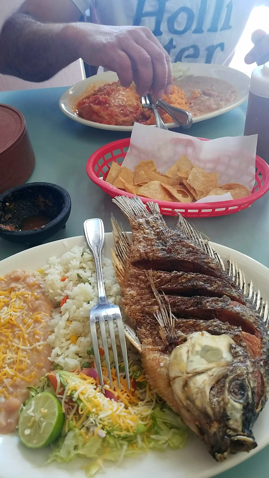El Mercadito | restaurant | 3348 W Mt Whitney Ave, Riverdale, CA 93656, USA | 5598673534 OR +1 559-867-3534