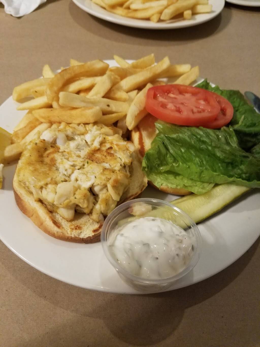 Micks Crab House | restaurant | 902 E Pulaski Hwy, Elkton, MD 21921, USA | 4434856007 OR +1 443-485-6007