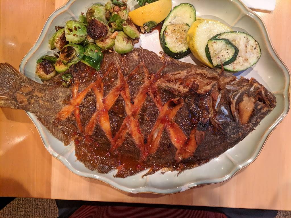 Reel Seafood Grill | restaurant | 2002 New Garden Rd #208, Greensboro, NC 27410, USA | 3366174200 OR +1 336-617-4200