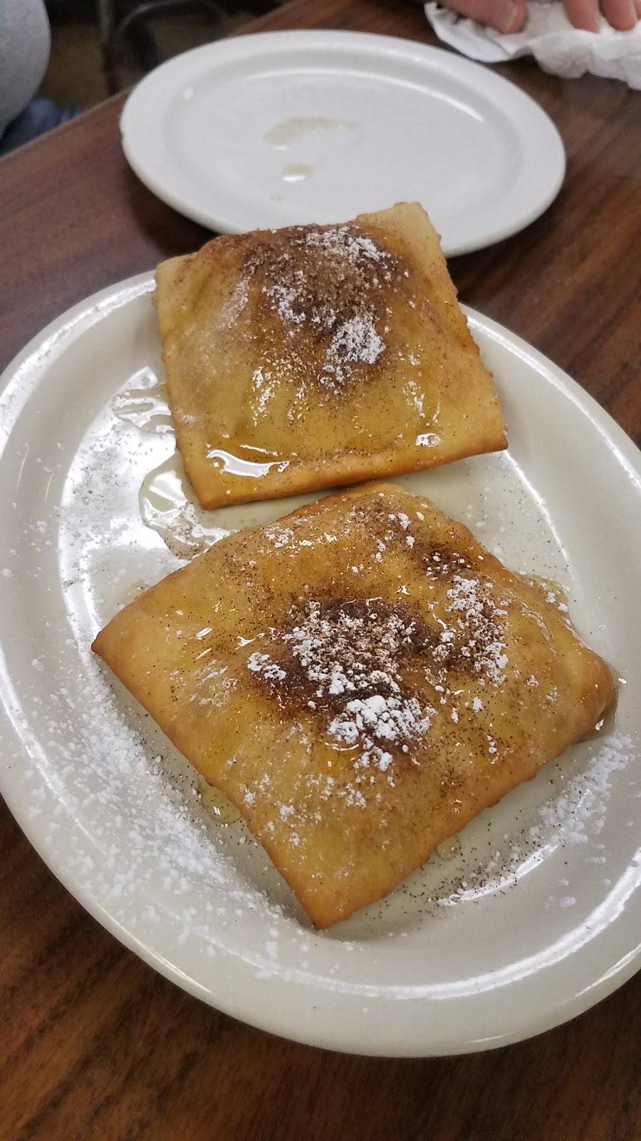 Las Lomas Tex-Mex Cantina | restaurant | 730 W Stassney Ln #130, Austin, TX 78745, USA | 5124289425 OR +1 512-428-9425