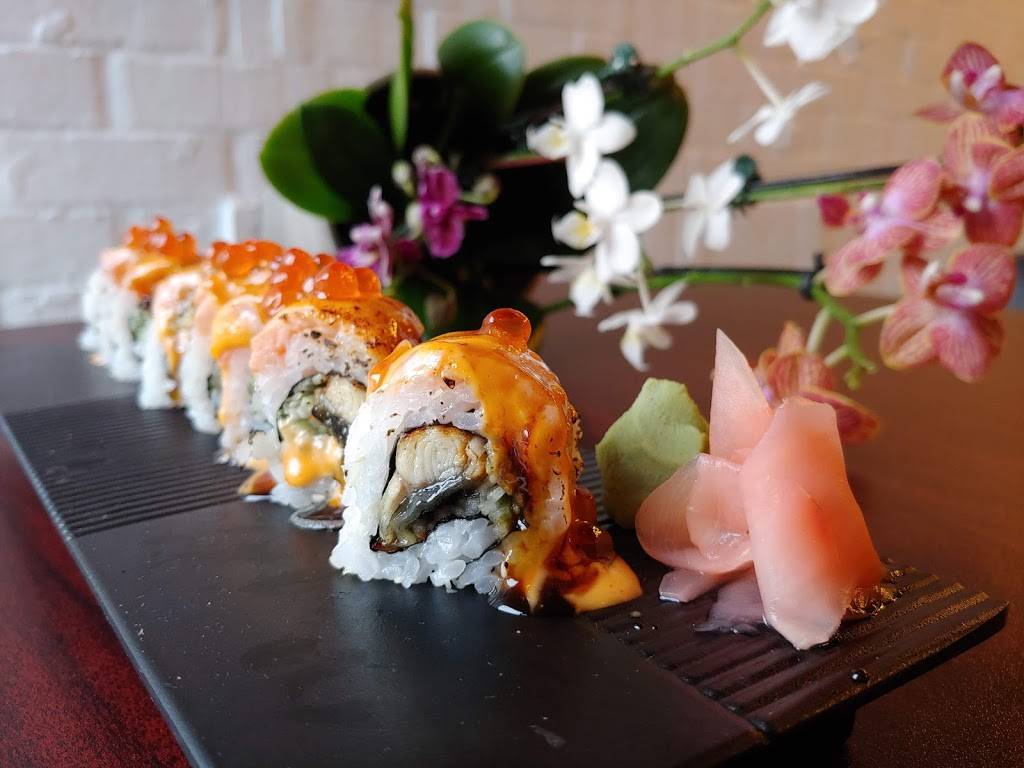 Montira Thai and Sushi | restaurant | 1845 Tower Dr, Glenview, IL 60026, USA | 8477303006 OR +1 847-730-3006