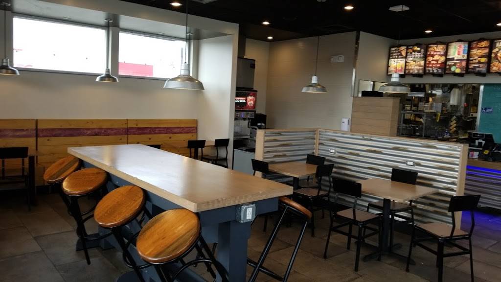 Taco Bell | meal takeaway | 320 Long Hollow Pike, Goodlettsville, TN 37072, USA | 6158594300 OR +1 615-859-4300