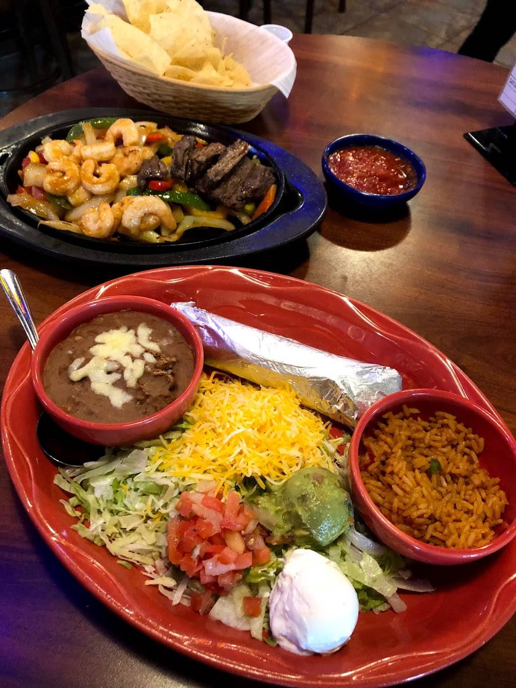 Hacienda Mexican Restaurant | restaurant | 3805 Lake City Hwy, Warsaw, IN 46580, USA | 5742694711 OR +1 574-269-4711