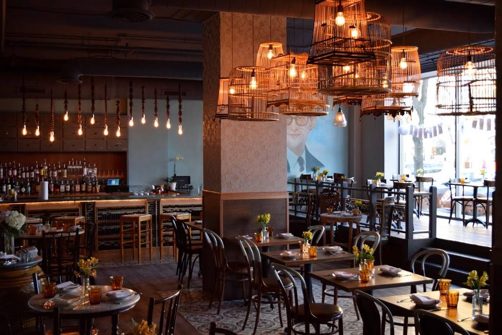 NaKorn - Urban Thai (Evanston) | restaurant | 1622 Orrington Ave, Evanston, IL 60201, USA | 8477338424 OR +1 847-733-8424