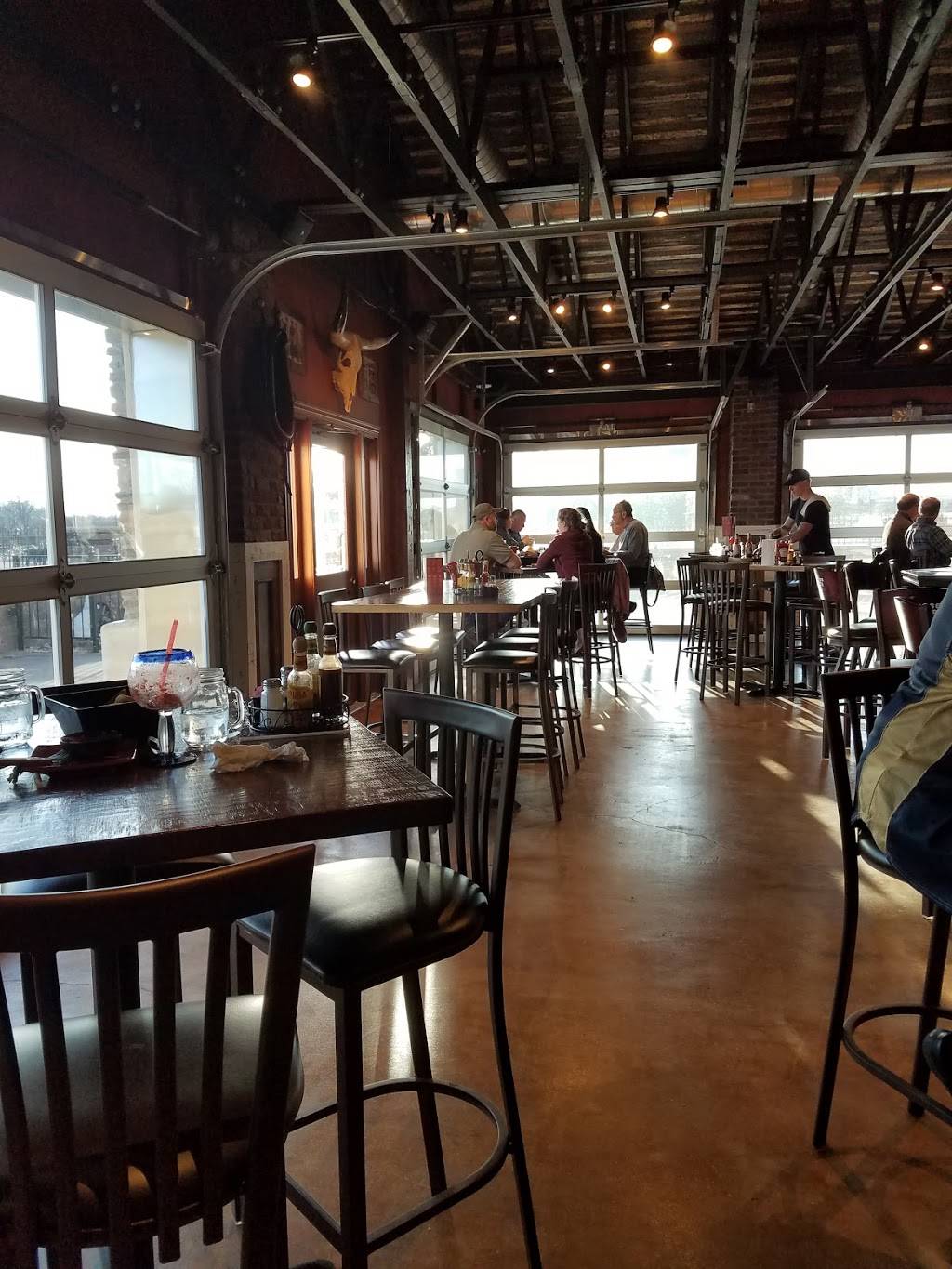 Crossover Cantina & Eatery | restaurant | 28023 Kramer Rd, Waterford, WI 53185, USA | 2623327159 OR +1 262-332-7159