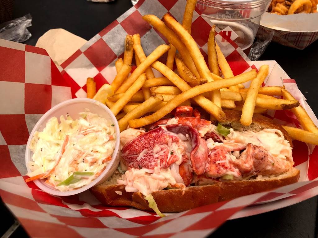 Yankee Lobster | restaurant | 300 Northern Ave, Boston, MA 02210, USA | 6173459799 OR +1 617-345-9799