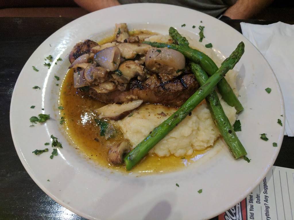 Morettis Ristorante & Pizzeria Lake in the Hills | restaurant | 220 Randall Rd, Lake in the Hills, IL 60156, USA | 8478547220 OR +1 847-854-7220