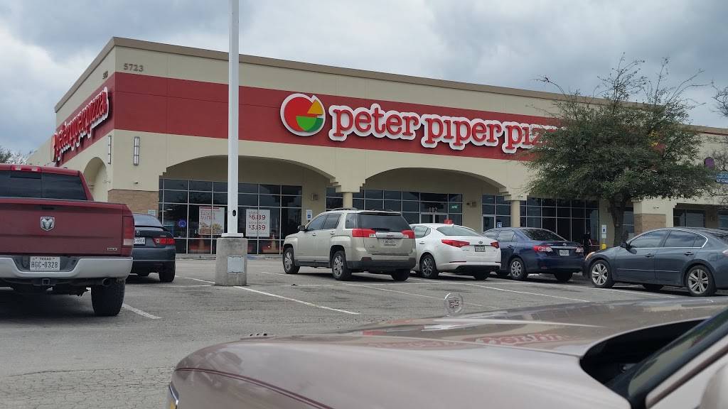 Peter Piper Pizza | meal takeaway | 5723 N Foster Rd #101, San Antonio, TX 78244, USA | 2106619500 OR +1 210-661-9500