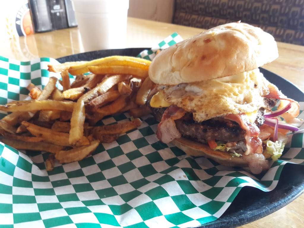 Stilin’s Neighbohood Pub & Grill | restaurant | 1977, 2029 Ogden Ave, Lisle, IL 60532, USA | 6309692333 OR +1 630-969-2333