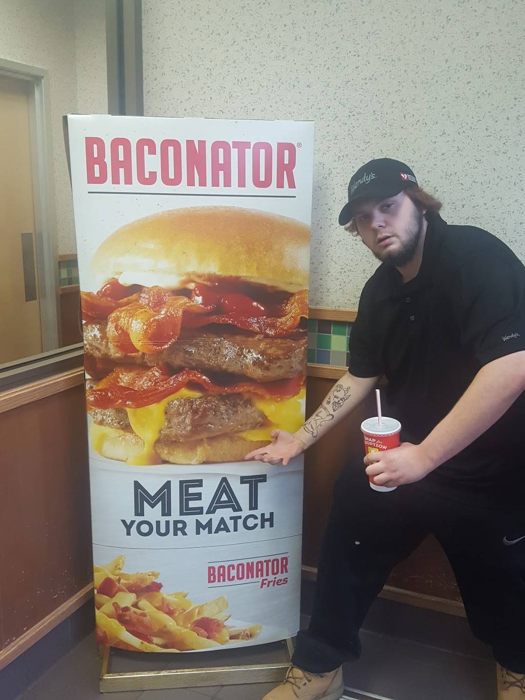 Wendys | restaurant | 1640 Commerce Park Dr, Chelsea, MI 48118, USA | 7344331436 OR +1 734-433-1436