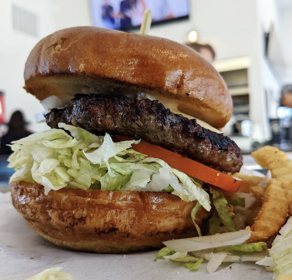 Brooks Burgers SLO | restaurant | 134 Tank Farm Rd, San Luis Obispo, CA 93401, USA | 8054393092 OR +1 805-439-3092