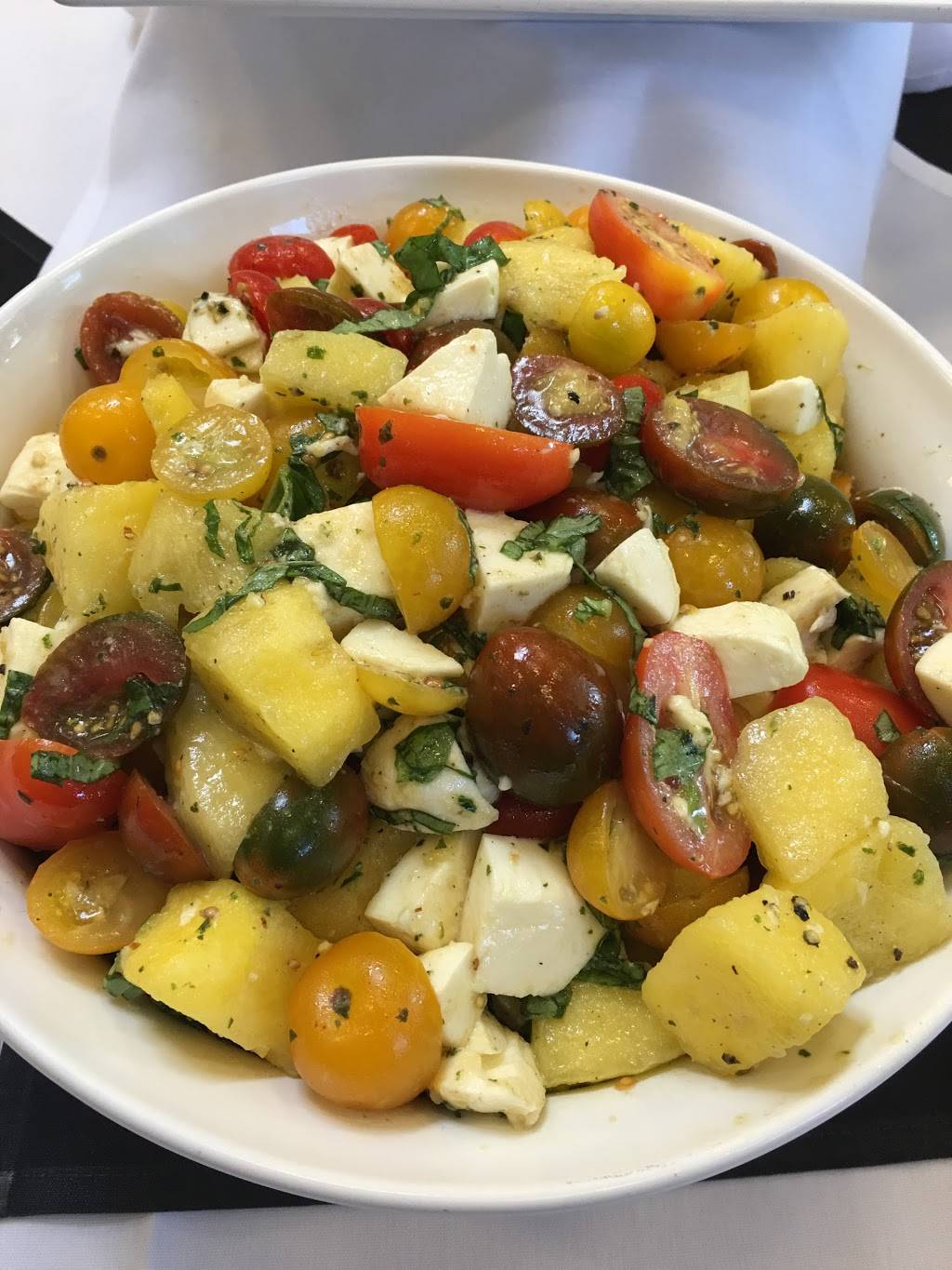 Toscanas at the Tower | restaurant | 1801 Colorado Ave #190, Turlock, CA 95382, USA | 2092163555 OR +1 209-216-3555