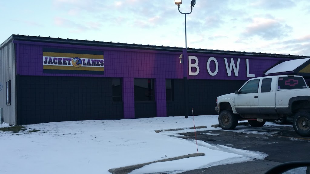 Jacket Lanes | restaurant | 200 Maplewood St #1582, Greenville, MI 48838, USA | 6167544495 OR +1 616-754-4495