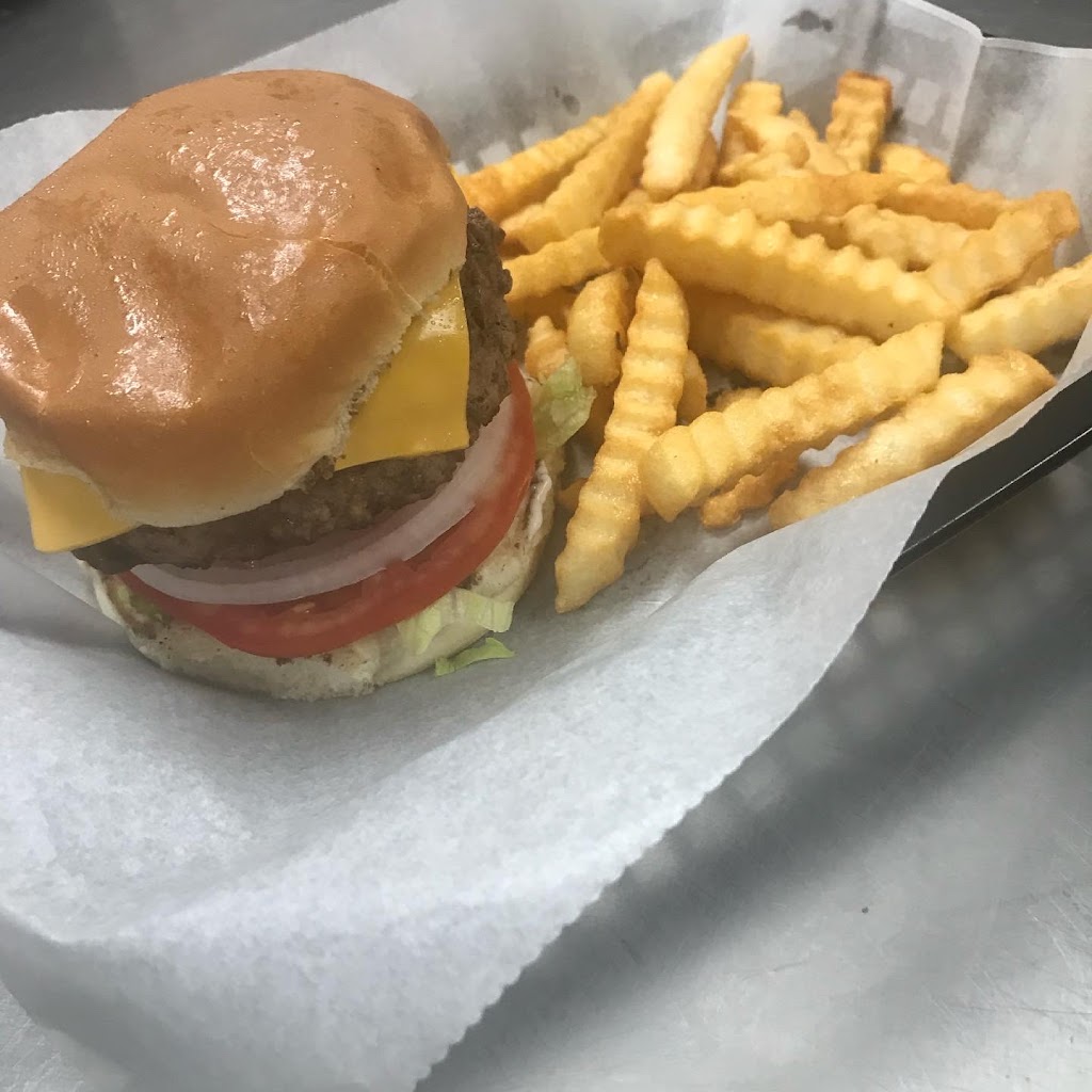 Crisp Springs Market | restaurant | 35 Crisp Springs Rd, McMinnville, TN 37110, USA | 9316683020 OR +1 931-668-3020