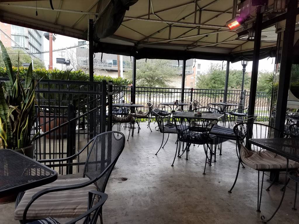 District 7 Grill Midtown | restaurant | 501 Pierce St, Houston, TX 77002, USA | 7137510660 OR +1 713-751-0660