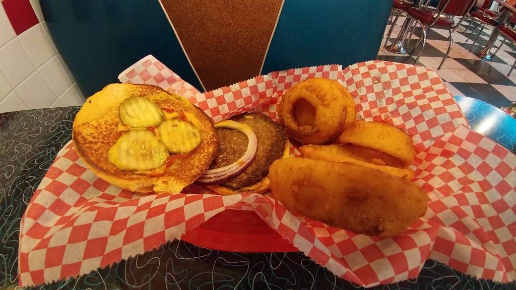 Spangles | restaurant | 531 S Andover Rd, Andover, KS 67002, USA | 3167332600 OR +1 316-733-2600