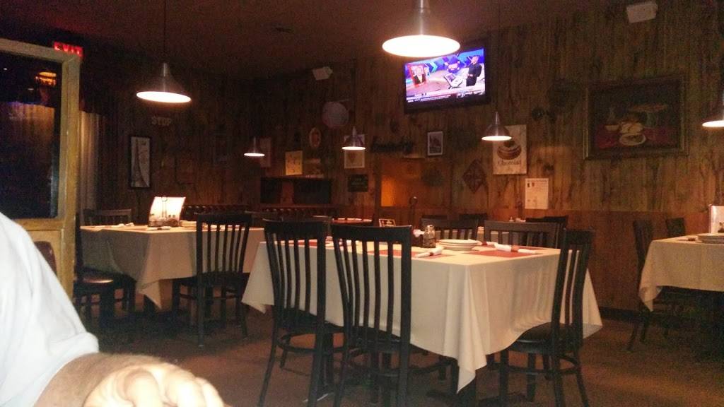 Sams Italian Restaurant | restaurant | 4105 W Grand Blanc Rd, Swartz Creek, MI 48473, USA | 8106558063 OR +1 810-655-8063