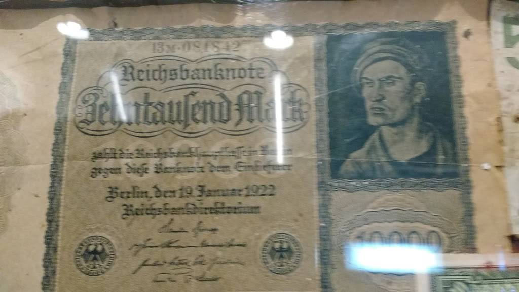 Pinocchio Pizzeria | restaurant | 122 Main St #3, Northampton, MA 01060, USA | 4135868275 OR +1 413-586-8275