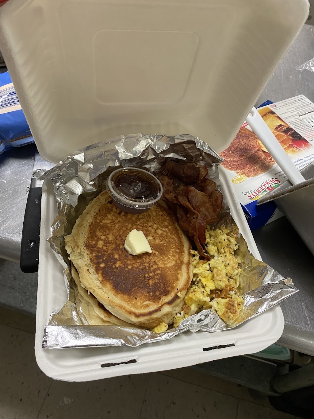 Dollie Maes | restaurant | 910 S Corinth St Rd, Dallas, TX 75203, USA | 4695656837 OR +1 469-565-6837