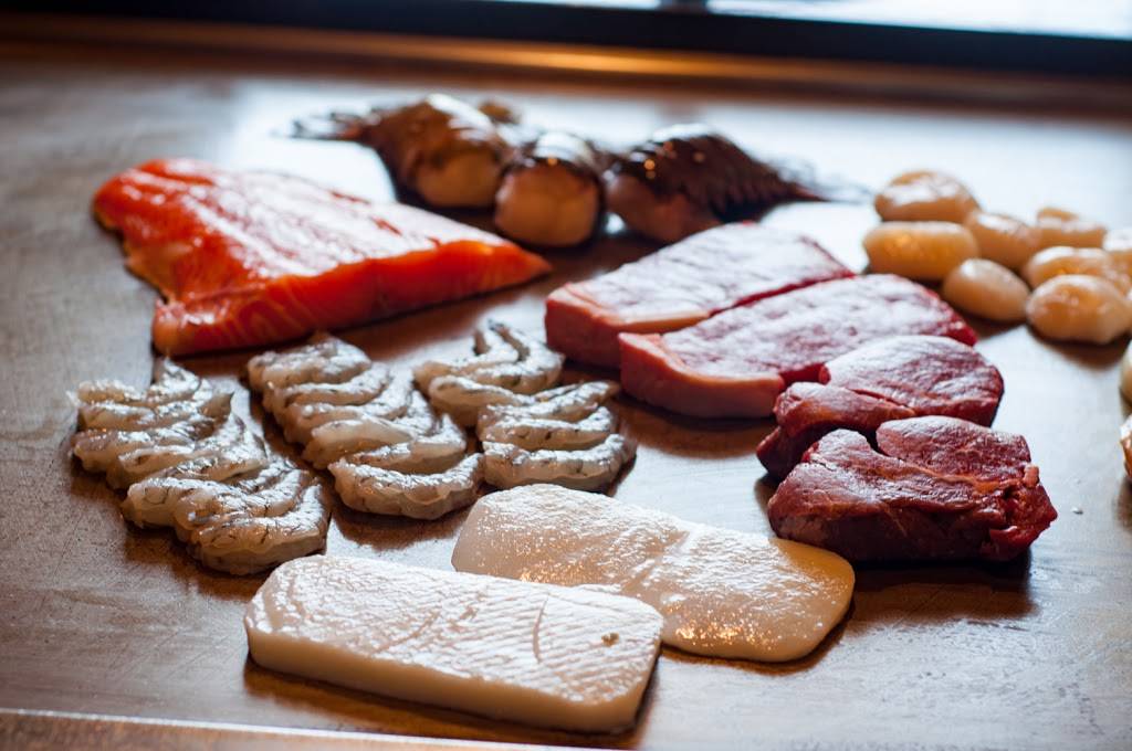 Lava Asian Grill | restaurant | 3001 Texas 121 #234, Euless, TX 76039, USA | 8173187100 OR +1 817-318-7100