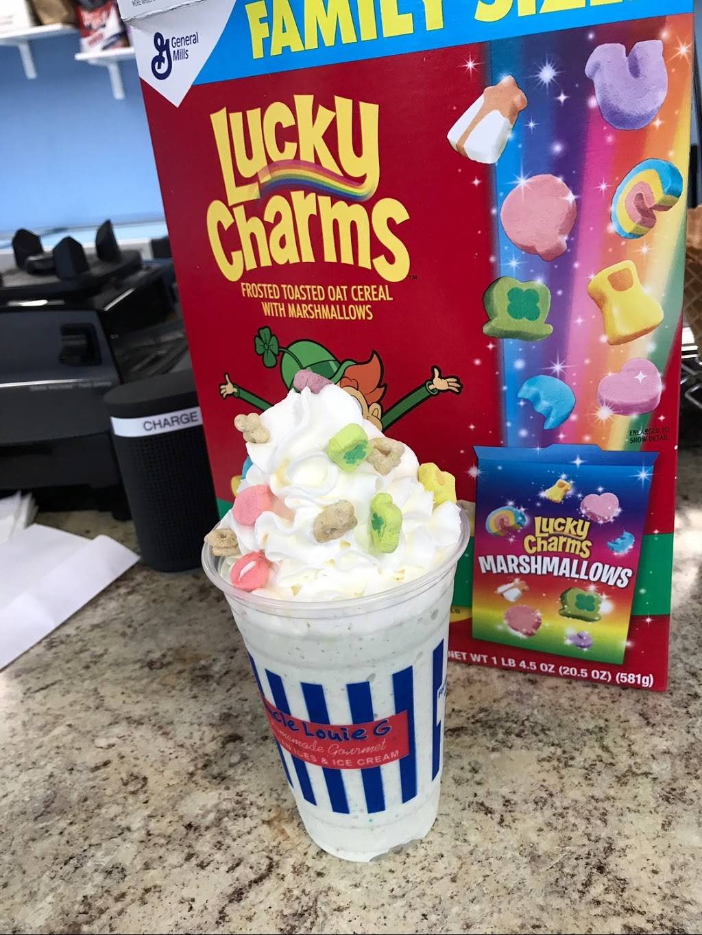 Unlce Louie G | restaurant | 311 Page Ave, Staten Island, NY 10307, USA | 9292844053 OR +1 929-284-4053