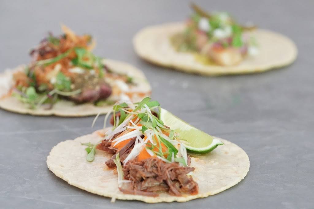 El Barrio Neighborhood Tacos | restaurant | 1505 Aviation Blvd, Redondo Beach, CA 90278, USA | 3105646222 OR +1 310-564-6222