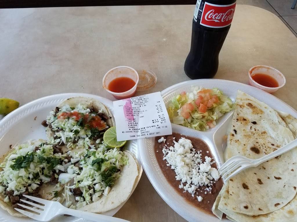 Michoacan Taqueria | restaurant | 3235 N Flowing Wells Rd, Tucson, AZ 85705, USA | 5208880421 OR +1 520-888-0421