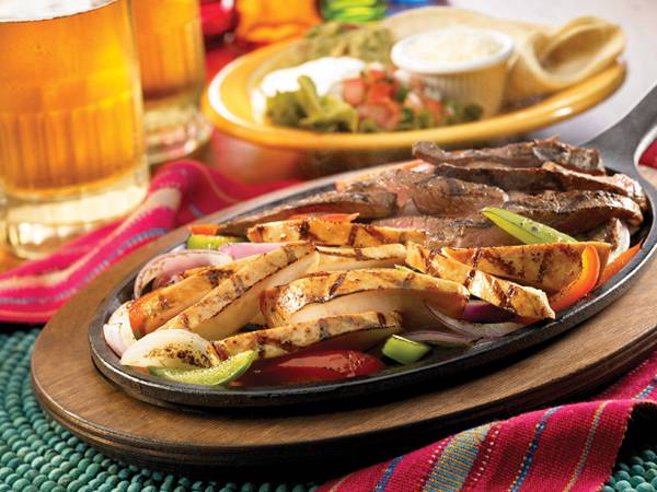 Berry Hill In The Heights | restaurant | 702 E 11th St, Houston, TX 77008, USA | 7132252252 OR +1 713-225-2252