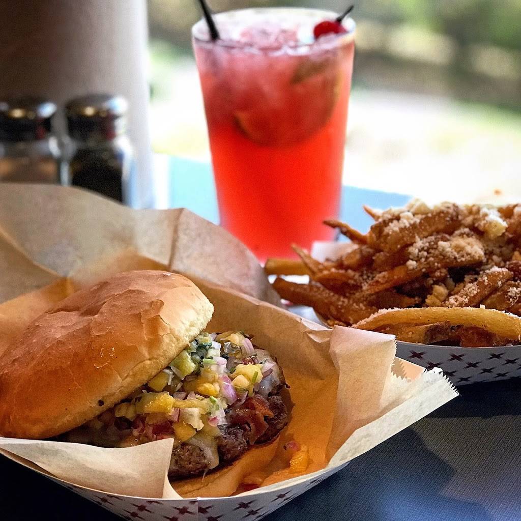 Smittys Garage Burgers & Beer | restaurant | 7104 S Sheridan Rd, Tulsa, OK 74133, USA | 9185848484 OR +1 918-584-8484