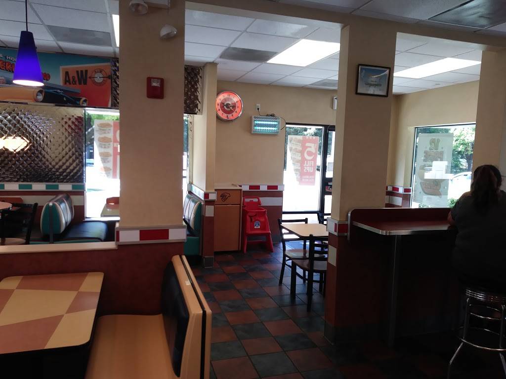 A&W | restaurant | 6700 Commerce Blvd, Rohnert Park, CA 94928, USA | 7075849070 OR +1 707-584-9070