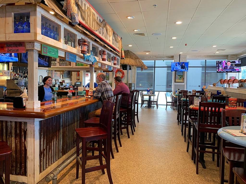 Hurricane Grill & Wings | restaurant | 12547 Bartram Park Blvd #205, Jacksonville, FL 32258, USA | 9045033311 OR +1 904-503-3311