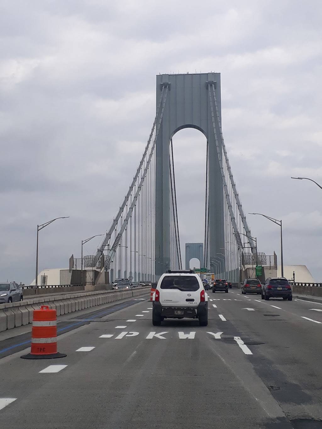 SideLines | restaurant | 65 Elm Rd, Newark, NJ 07105, USA | 8622377609 OR +1 862-237-7609