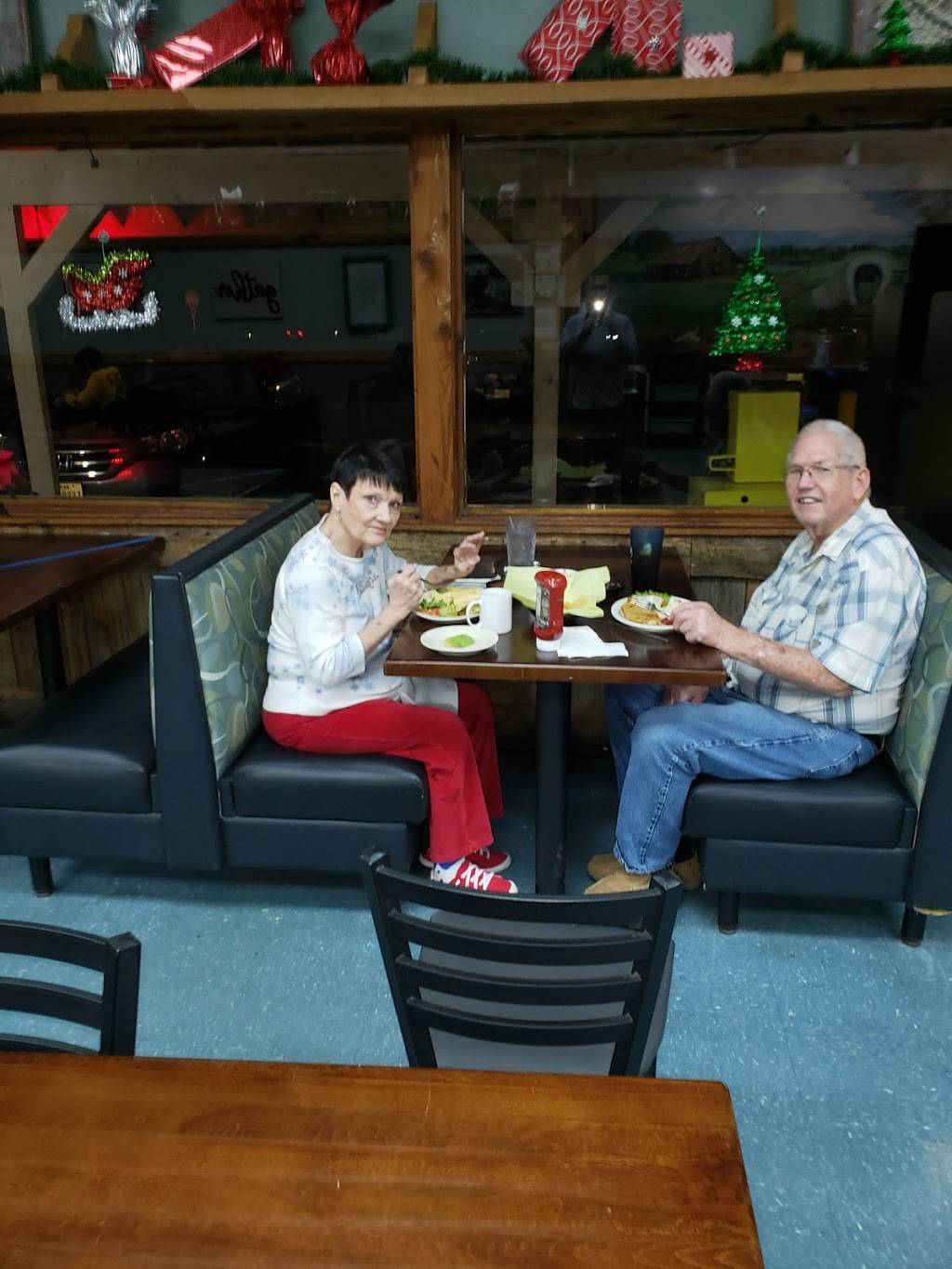 Richies Grill & Cafe | restaurant | 3842 FM2869, Hawkins, TX 75765, USA | 4302762300 OR +1 430-276-2300